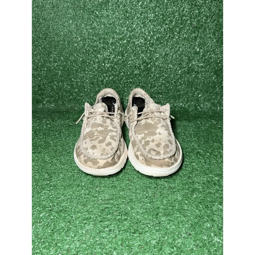 Hey Dude Wendy Womens Size 7 Cow Print Beige White Hippie Comfort Slip On Shoes - Picture 5 of 9